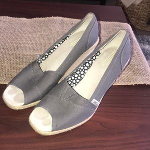 TOMS Wedges